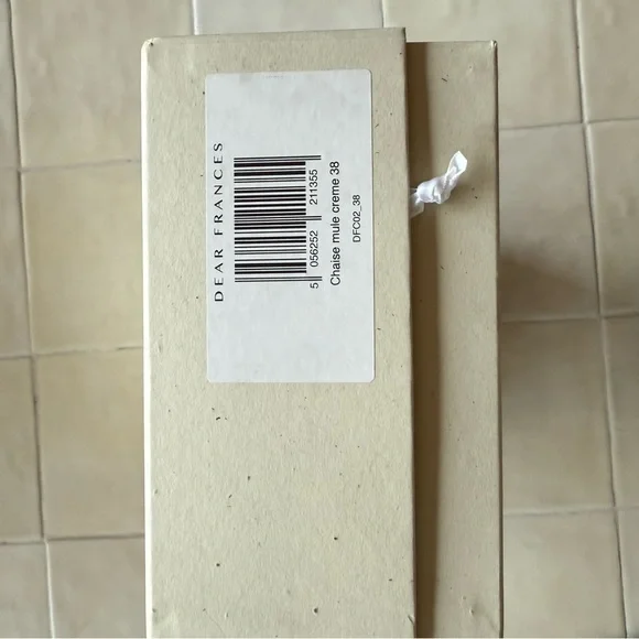 Dear Frances Cream Women's Shoes - Picture 4 of 5